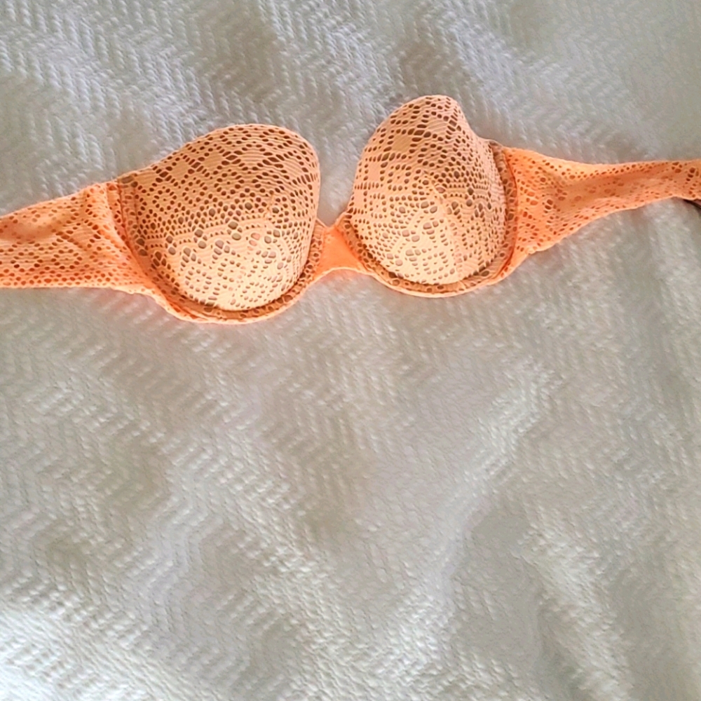 VS 36B strapless bra